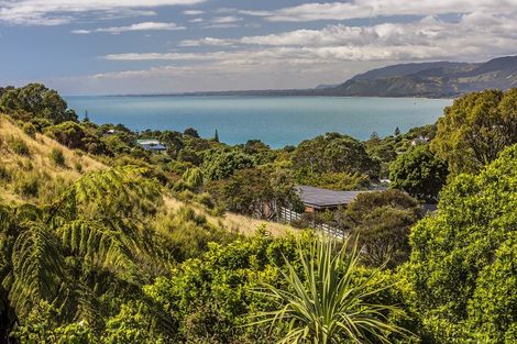 Photo of property in 18 Kapekape Place, Pukerua Bay, 5026