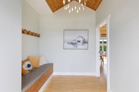 Photo of property in 12 Mapleham Drive, Pegasus, 7612