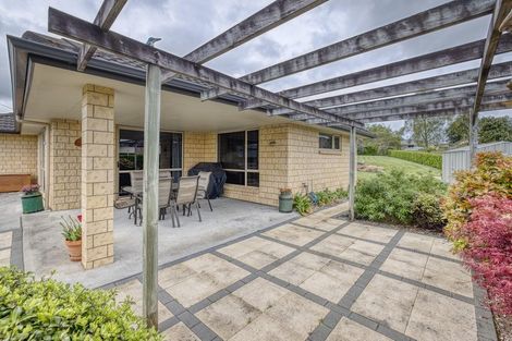 Photo of property in 98 Ash Grove, Te Awamutu, 3800
