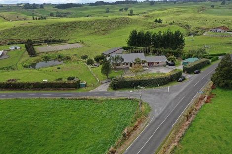 Photo of property in 497 Plymouth Road, Koru, New Plymouth, 4374