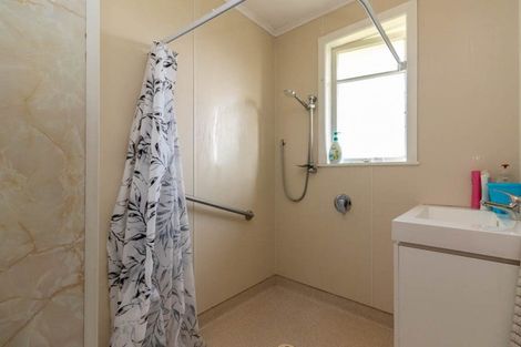 Photo of property in 8 Poland Street, Paeroa, 3600