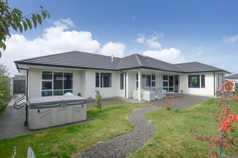 Photo of property in 24 Rakaia Way, Poraiti, Napier, 4112