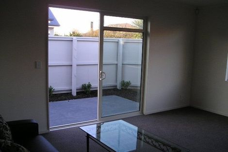 Photo of property in 2/383 Ilam Road, Bryndwr, Christchurch, 8053