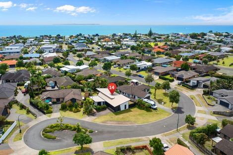 Photo of property in 14 Sarah Place, Papamoa Beach, Papamoa, 3118