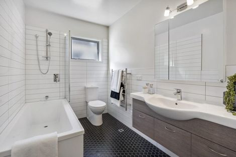 Photo of property in 13/27 Powell Street, Avondale, Auckland, 1026