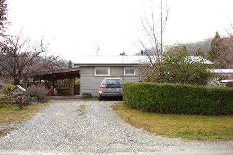 Photo of property in 15 Argyle Place, Arrowtown, 9302