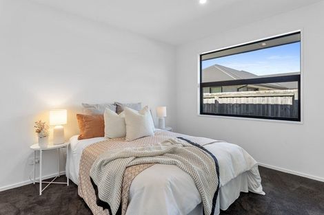 Photo of property in 105 Kippenberger Avenue, Rangiora, 7400