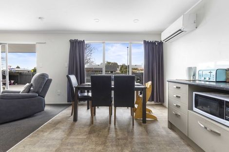 Photo of property in 44 Karen Crescent, Dinsdale, Hamilton, 3204