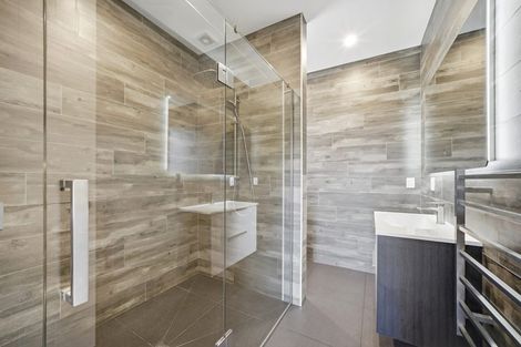 Photo of property in 19 Headsail Drive, Long Bay, Auckland, 0630