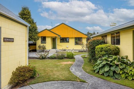 Photo of property in 22 Yardley Street, Avonhead, Christchurch, 8042