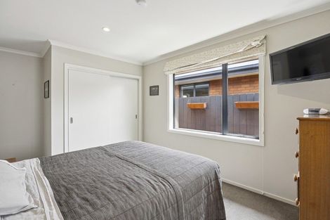 Photo of property in 86 Queens Drive, Saint Kilda, Dunedin, 9012