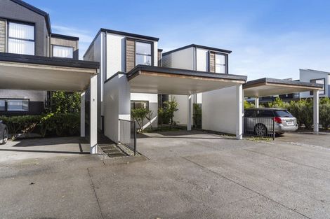 Photo of property in 7 Battalion Drive, Papakura, 2110