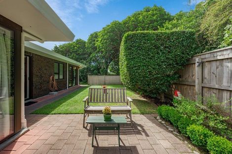 Photo of property in 23 Tawa Street, Waikanae, 5036