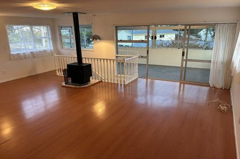 Photo of property in 14 Helena Street, Massey, Auckland, 0614