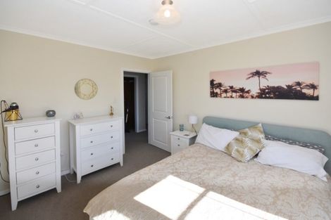 Photo of property in 17 Derby Street, Green Island, Dunedin, 9018