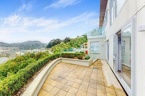 Photo of property in 11 Sovereign Point, Kaiwharawhara, Wellington, 6035