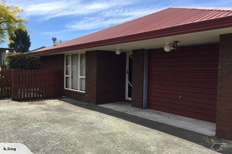 Photo of property in 2/395 Ilam Road, Bryndwr, Christchurch, 8053