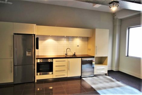 Photo of property in 12 O'connell Street, Manurewa, Auckland, 2102