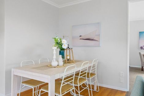 Photo of property in 9 Moana Road, Paraparaumu, 5032