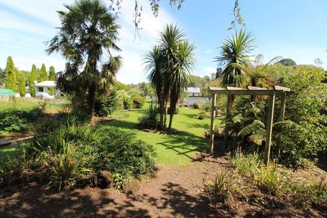 Photo of property in 7 Wilson Road, Hunterville, 4730