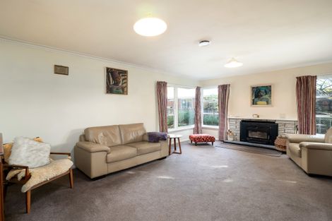 Photo of property in 23 Lochee Road, Upper Riccarton, Christchurch, 8041