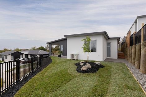 Photo of property in 16 Te Kaka Place, Omokoroa, 3114