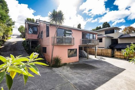 Photo of property in 74 Carlisle Road, Browns Bay, Auckland, 0632