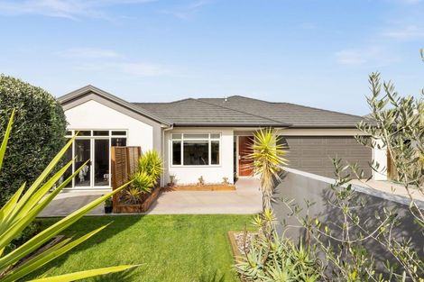 Photo of property in 88 Brookvale Road, Havelock North, 4130