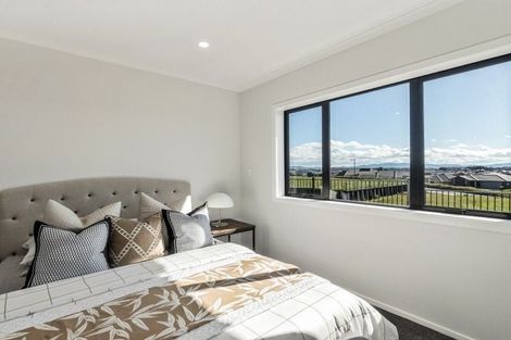 Photo of property in 24 Drower Glen, Flagstaff, Hamilton, 3210