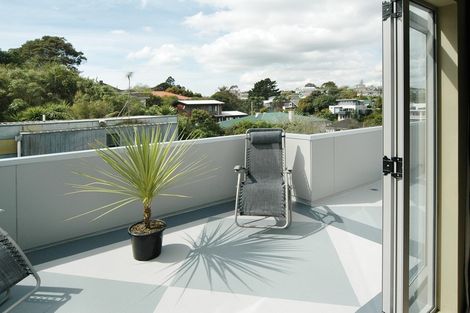 Photo of property in 703a Great North Road, Grey Lynn, Auckland, 1021