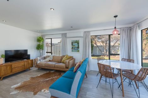 Photo of property in 2 Tillson Crescent, Motueka, 7120