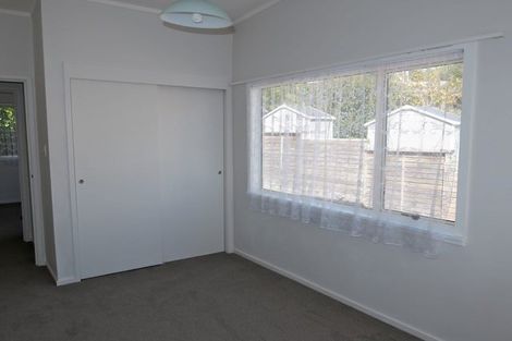 Photo of property in 23a Scarboro Terrace, Murrays Bay, Auckland, 0630