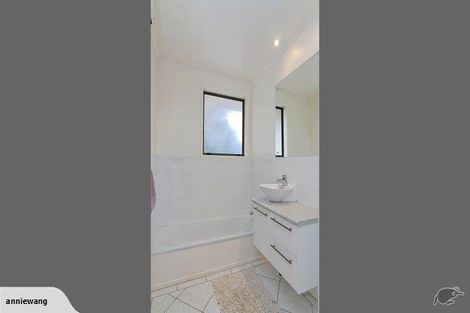 Photo of property in 12 Walters Road, Mount Wellington, Auckland, 1062