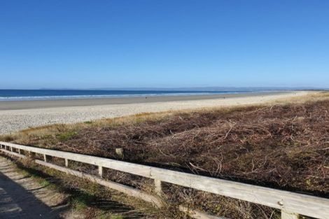 Photo of property in 16 Flax Street, Ruakaka, 0116