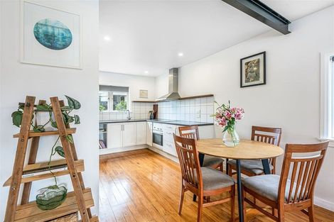 Photo of property in 18 Kamara Road, Glen Eden, Auckland, 0602