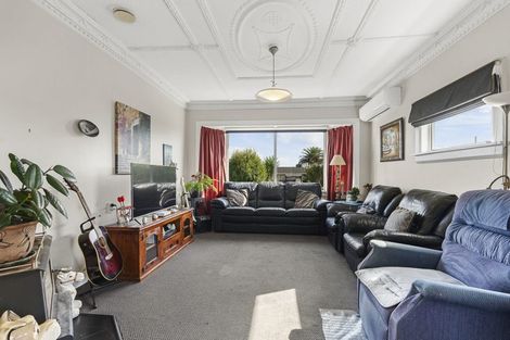 Photo of property in 12 Rawhiti Street, Vogeltown, New Plymouth, 4310