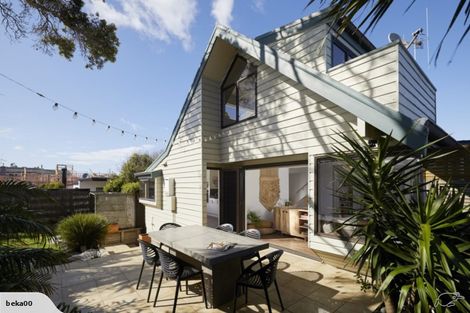 Photo of property in 169a Oceanbeach Road, Mount Maunganui, 3116