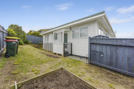 Photo of property in 21a Oakleigh Street, Maungaraki, Lower Hutt, 5010