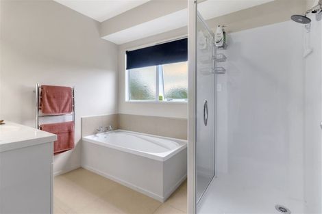 Photo of property in 61 Whatapaka Road, Karaka, Papakura, 2580