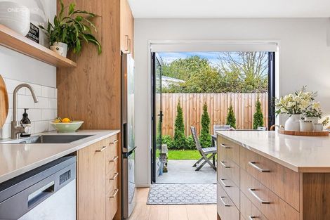 Photo of property in 3/16 Devon Street, Sydenham, Christchurch, 8023