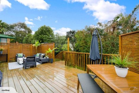 Photo of property in 25 Broadfield Street, Massey, Auckland, 0614