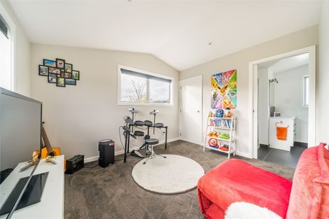 Photo of property in 5c Stafford Street, Silverstream, Upper Hutt, 5019