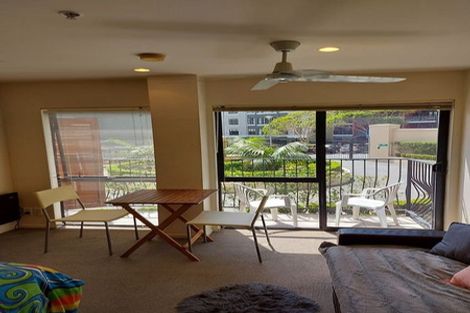 Photo of property in 23 Emily Place, Bellevue, Tauranga, 3110