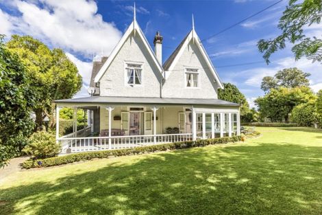 Photo of property in 35 Grey Street, Feilding, 4702