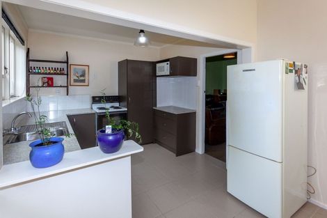 Photo of property in 107 Brunton Crescent, Thames, 3500