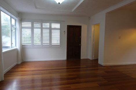 Photo of property in 1/180 Lake Road, Northcote, Auckland, 0627