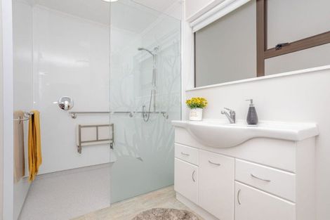 Photo of property in 1 Dawson Street, Dannevirke, 4930