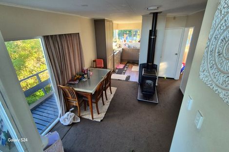 Photo of property in 17 Maple Grove, Maungaraki, Lower Hutt, 5010