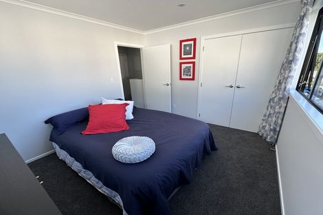 Photo of property in 11 Doug Jensen Street, Wallaceville, Upper Hutt, 5018