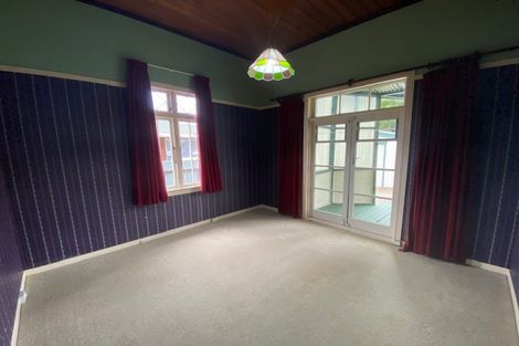 Photo of property in 27 Dahlia Street, Palmerston North, 4410